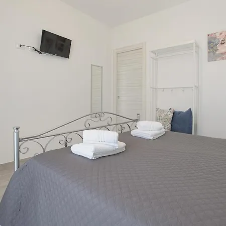 Apartament La Casa Di Vittoria *